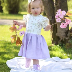 Jurkjes met uitlopende rok (zelf samenstellen)