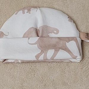 newborn mutsje olifantje