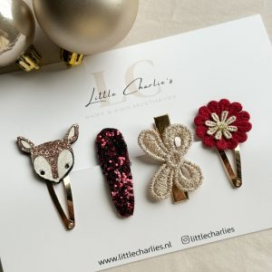 Knipjesset rudolf rood kerst