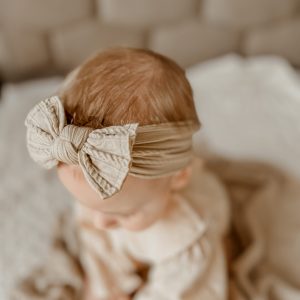 Brede baby haarband licht beige